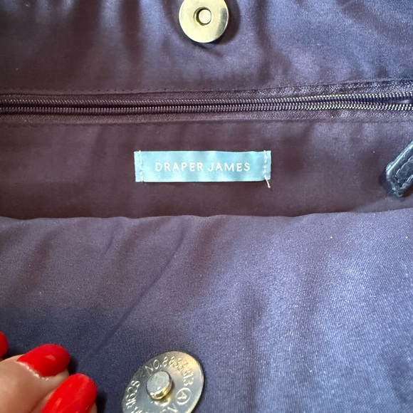 Draper James Tan Woven Tote with Navy Floral Scarf, excellent condition! - Picture 3 of 7